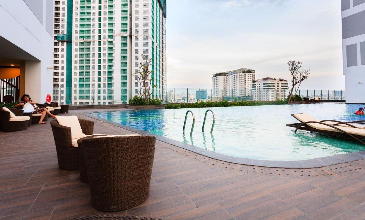 River Gate Building - Le Meridien Pool & Gym Ho Si Minh-város Kültér fotó