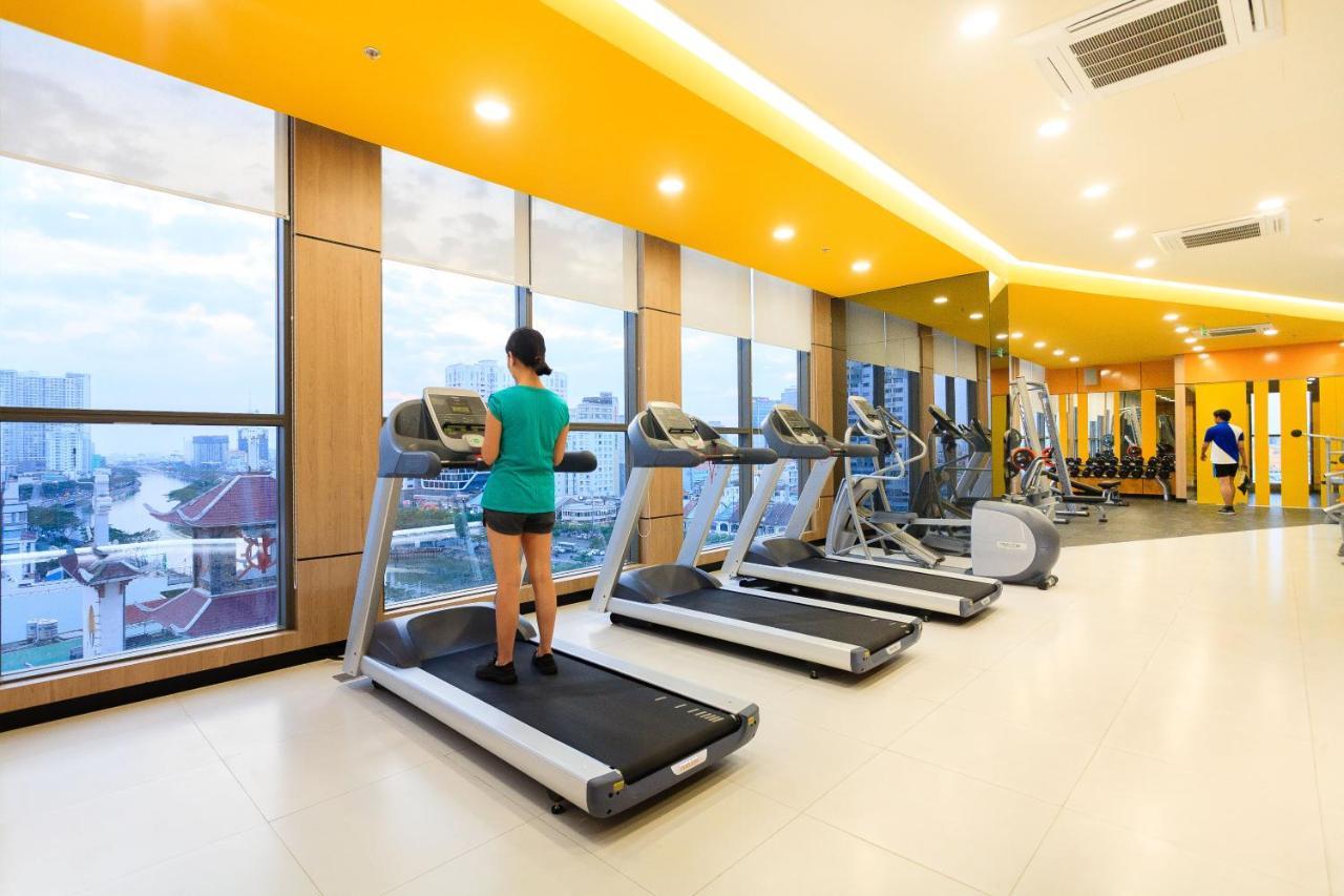 River Gate Building - Le Meridien Pool & Gym Ho Si Minh-város Kültér fotó