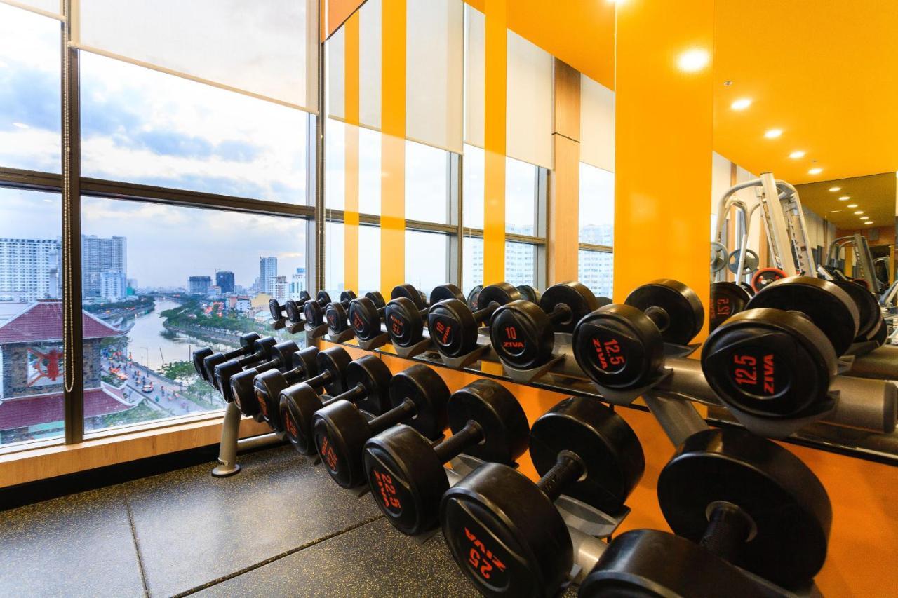 River Gate Building - Le Meridien Pool & Gym Ho Si Minh-város Kültér fotó