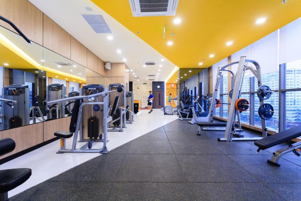 River Gate Building - Le Meridien Pool & Gym Ho Si Minh-város Kültér fotó